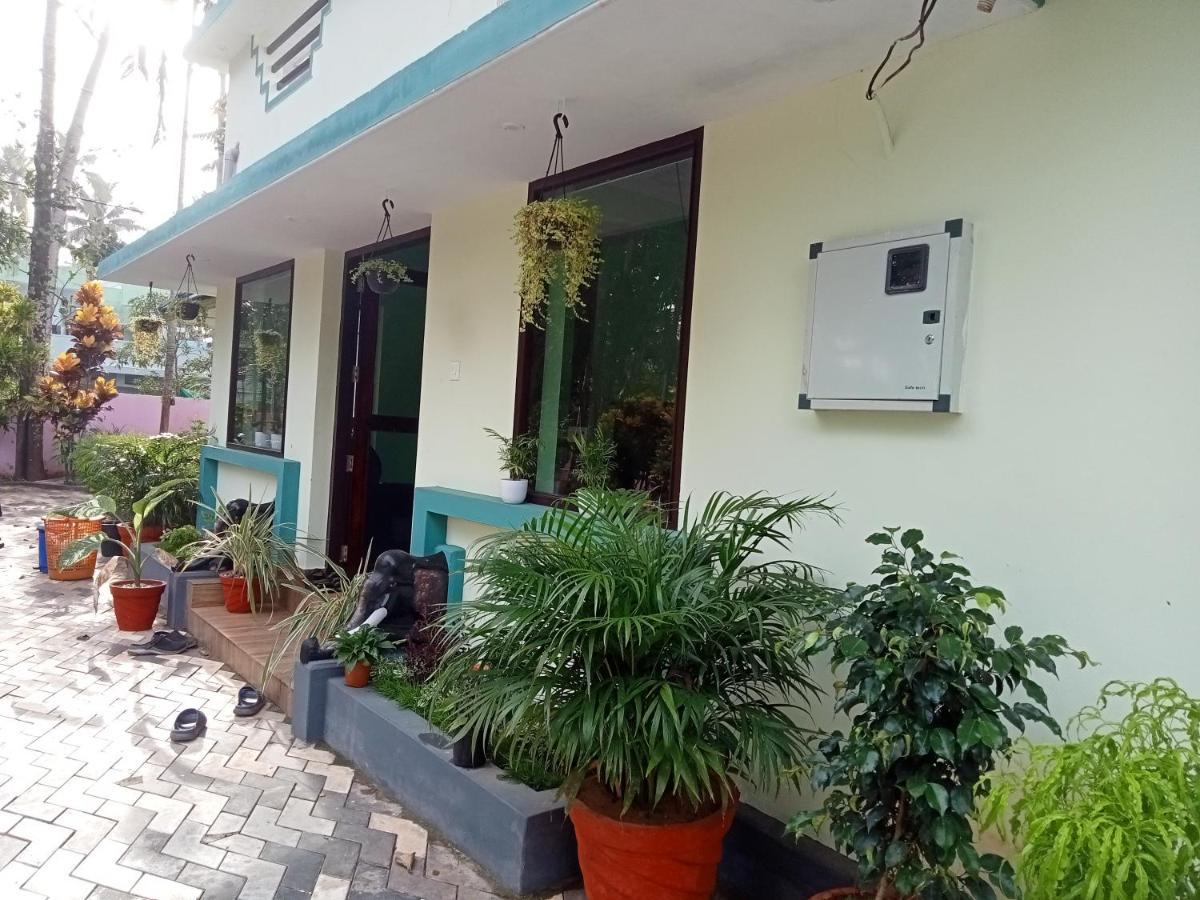 مبيت وإفطار فاركَالا Lavender Residency المظهر الخارجي الصورة