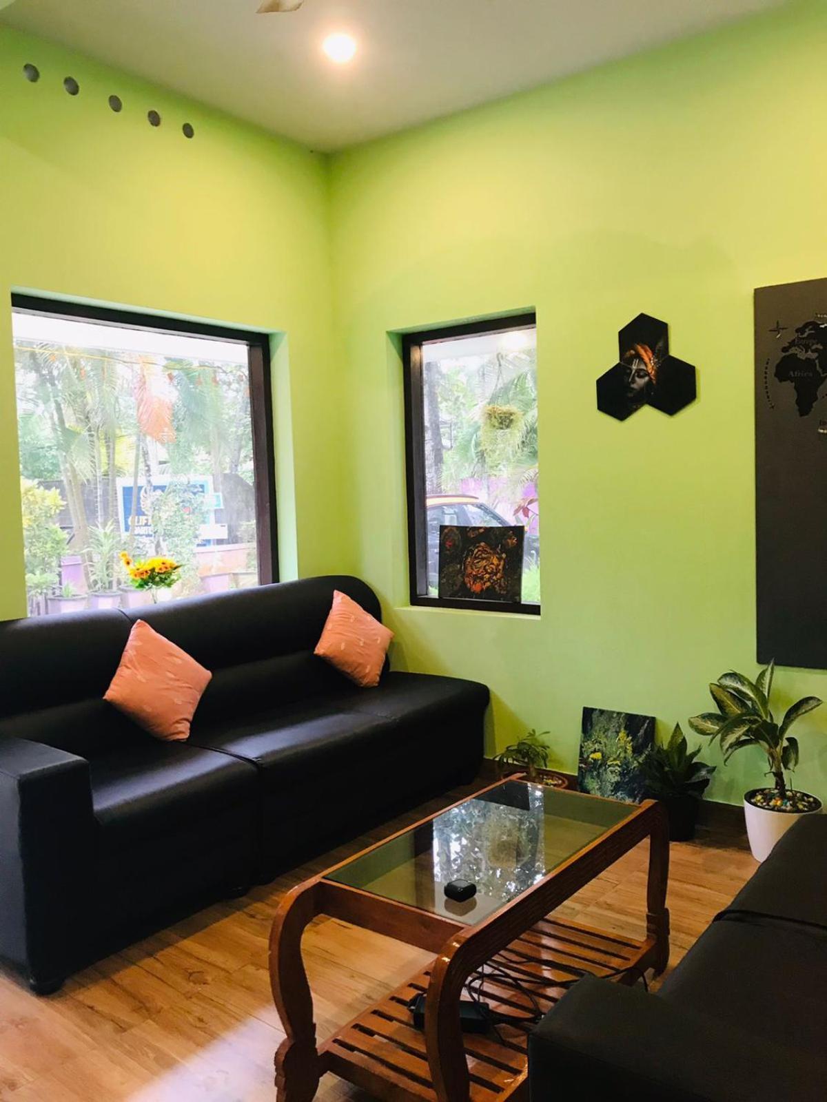 مبيت وإفطار فاركَالا Lavender Residency المظهر الخارجي الصورة